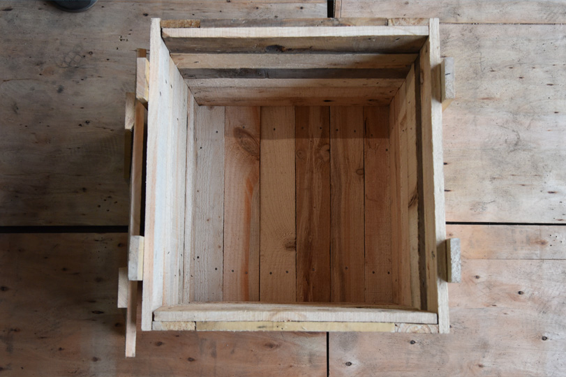 Maaruthi Wood Works Wooden Box Makers in Chennai, specialises in manufacturing high-quality wooden boxes, crates, pallets, and custom industrial packing solutions. With years of hands-on experience