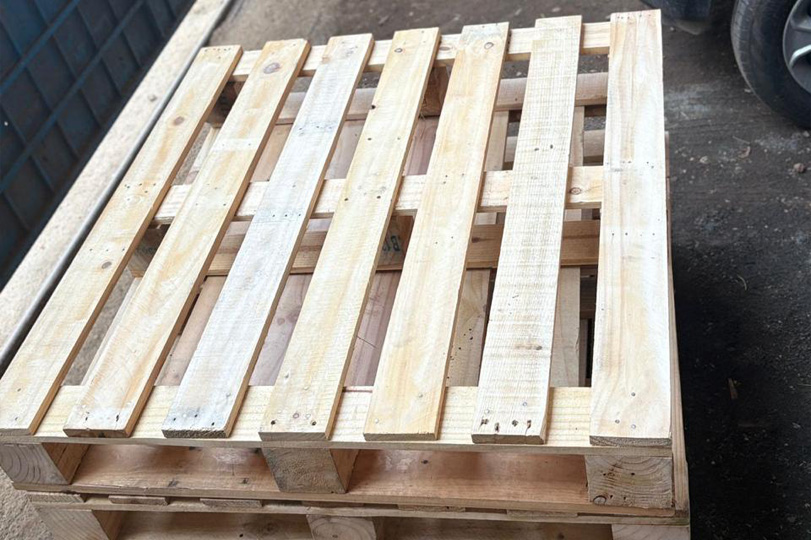 Wooden Pallet Manufacturers